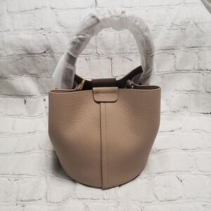 Bellanovi Womens Bucket Taupe Bag.